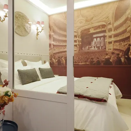 Hotel Palais Royal Chicsuites