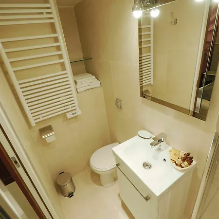 Palais Royal Chicsuites Hotel Paris