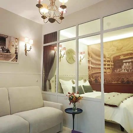 Hotel Palais Royal Chicsuites *