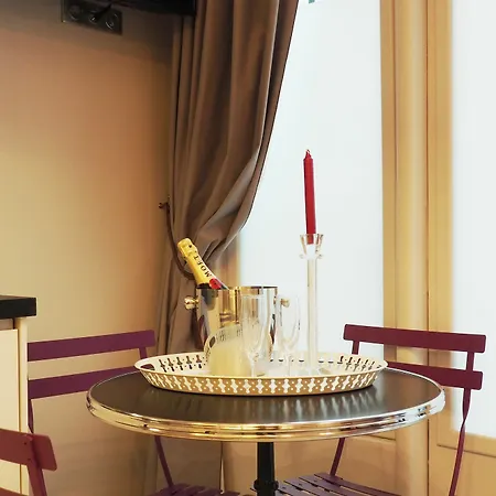 Palais Royal Chicsuites Hotel Paris